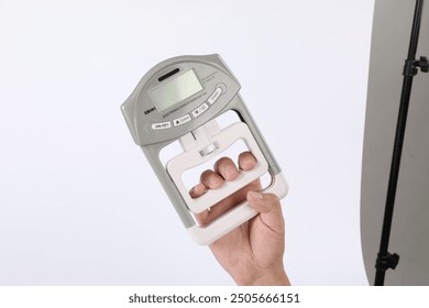 Digital Hand Dynamometer Grip Strength Meter