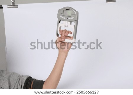 Digital Hand Dynamometer Grip Strength Meter