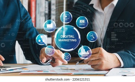 Digital Marketing Technology Concepts In Online Media, Online Advertising To Help Increase Sales And Increase Online Sales Channels To Reach Consumers From All Over The World.