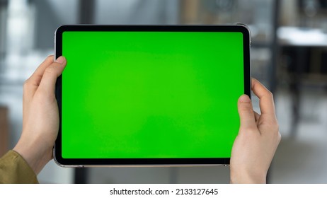 Digital tablet with green chroma key screen	 - Powered by Shutterstock