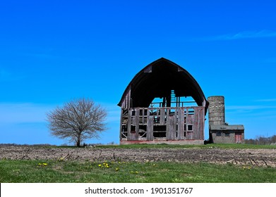 A dilapitated barn in springtime