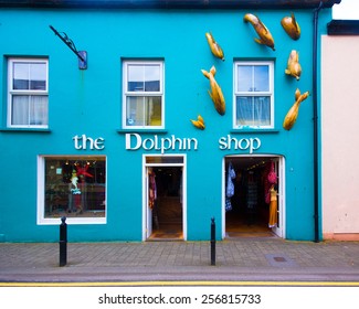 DINGLE, IRELAND - MARCH 29, 2013: View Of Charming Storefront Along The Streets Of Dingle Ireland. 