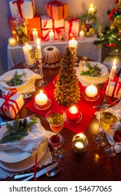 Dinning Room At Christmas Eve