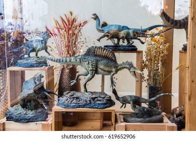 Dinosaur 