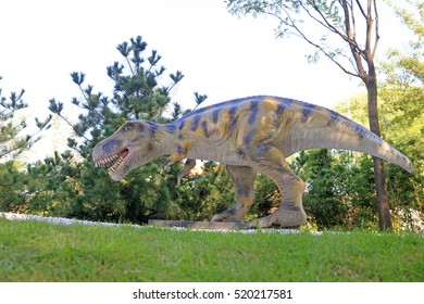 dinosaur sculpture park