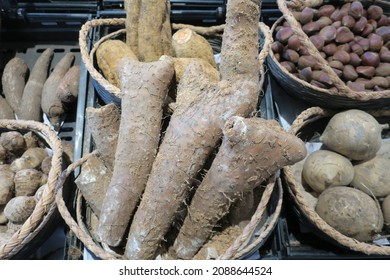 Dioscorea Polystachya Or Chinese Yam Also Called Cinnamon Vine, Is A Species Of Flowering Plant In The Yam Family. 