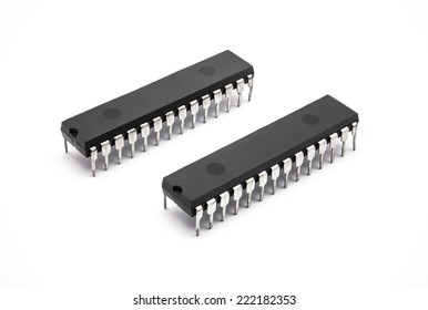 DIP IC [Dual Inline Package Integrated Circuit].