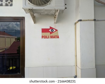 Directions On The Hospital Wall To Get To The Eye Health Clinic. Gorontalo, Indonesia - June 12, 2022