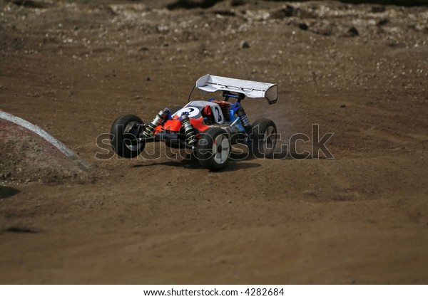 toy dirt track race cars