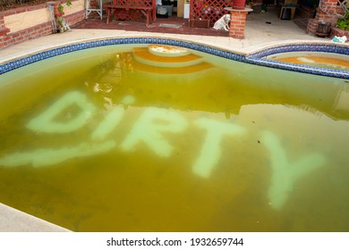 17 Gunk Spa Images, Stock Photos & Vectors | Shutterstock