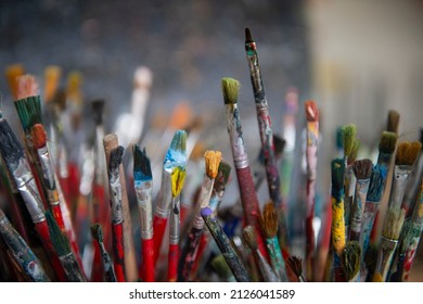 315,118 Dirty Artist Stock Photos, Images & Photography | Shutterstock