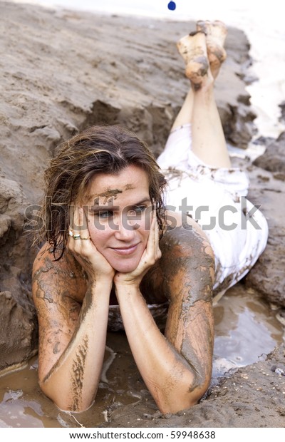 Dirty Bride Covered Mud Her Wedding Royalty Free Stock Image
