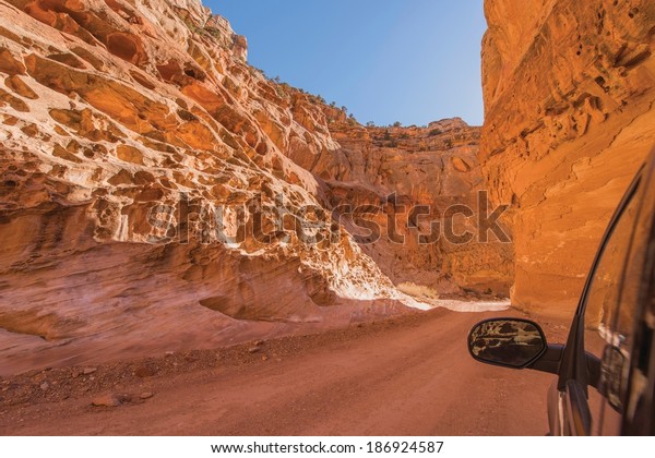 Dirty Canyon Road Drive in Utah\
Capitol Reef National Park, United States. Grand\
Wash.
