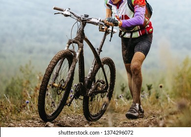 mountain bike climbing