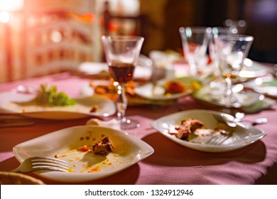 Dinner Party Table - Friends Enjoying Dinner Party At Dining Table In Farm High Res Stock Photo Getty Images - But with all the rain, heat and current state of affairs, it just hasn't happened.