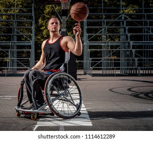 車椅子バスケットボール の写真素材 画像 写真 Shutterstock