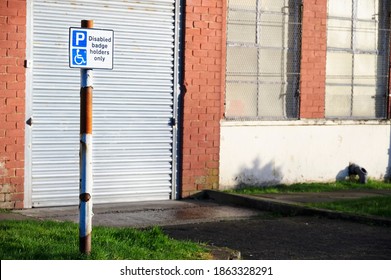 Disabled Blue Badge Holder Parking Sign For Driver 