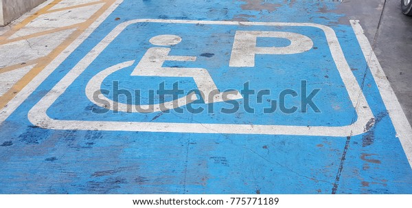 Disabled car\
park