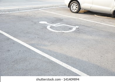 Disabled parking sign