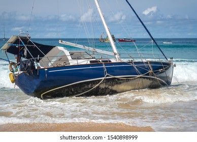 2,536 Damaged yacht Images, Stock Photos & Vectors | Shutterstock