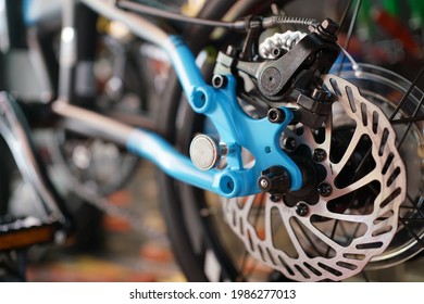 Disc brake on folding bike  , Bicycle Maintenance and Repair concept