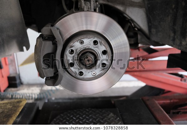 disc brakes\
replacement