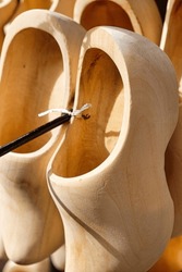 Discover The Timeless Beauty Of Traditional Dutch Wooden Clogs!