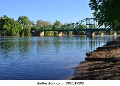 Discovery Park In  Sacramento In Late Spring.