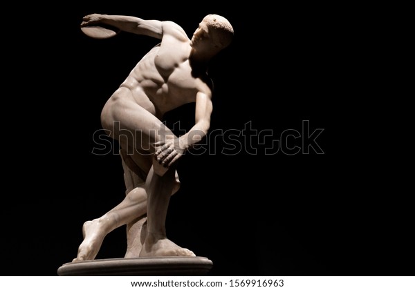 greek discobolus