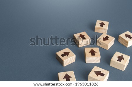 Disordered array of arrows. New opportunities and freedom of thought. Lack of unified system, idea and goal. Planning, consolidation, unification. Restoring order and discipline. Leadership qualities