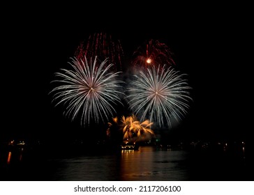 The display by 'Distant Thunder Fireworks' at the British Firework Championships, Plymouth 
