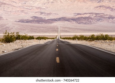 Distant And Hot Death Valley National Park Road