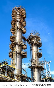 Distillation Column In Petrochemical Factory 