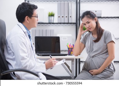 Distressed Pregnant Woman Visiting Doctor