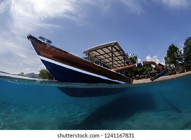 Dive boat, Pemuteran, Bali
