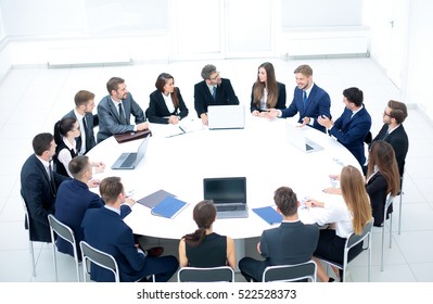 13,108 Large corporate meeting Images, Stock Photos & Vectors ...