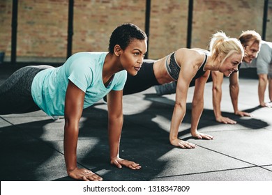 Diverse Group Fit People Sportswear Doing Stock Photo 1318347809 ...