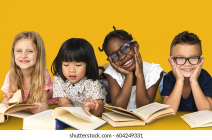 Diverse Group Kids Study Read Book Stock Photo 604249331 | Shutterstock