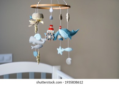 Diy Craft Baby Crib Mobile. Toys Hang Over The Crib