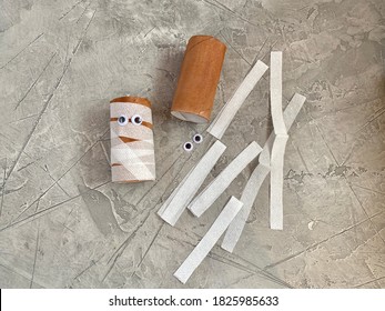 DIY Cute Mummy From Toilet Paper Roll.