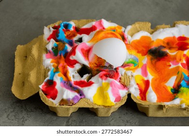 DIY Easter Egg Decorating: Creative Marbleized Technique Using Shaving Cream
