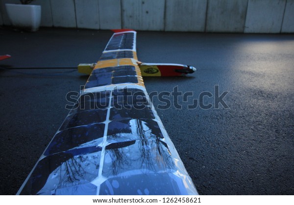 solar rc plane