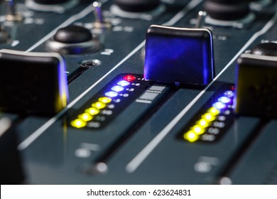 DJ Mixer Audio Levels, Hearing Damage, Distortion