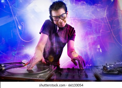 Dj Playing Disco House Progressive Electro Music At The Concert