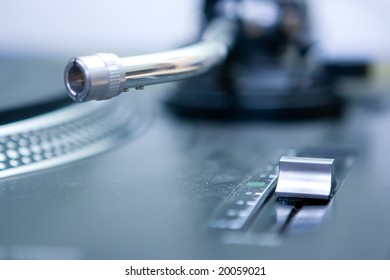 DJ turntable with no needle installed on it
