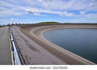 Dlouhe Strane Hydro Power Plant, Upper Reservoir, Pumped Storage Plant