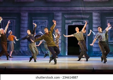 DNIPROPETROVSK, UKRAINE - NOVEMBER 30: Members of the Dnipropetrovsk State Opera and Ballet Theatre perform CREATIVE EVENING OLEG NIKOLAEV on November 30, 2014 in Dnipropetrovsk, Ukraine