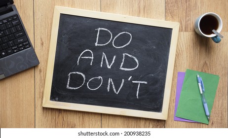 1,490 Do dont signs Stock Photos, Images & Photography | Shutterstock