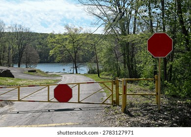 do not enter gate stop signs