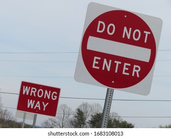 Do Not Enter Sign Wrong Way Stock Photo 1683108013 | Shutterstock